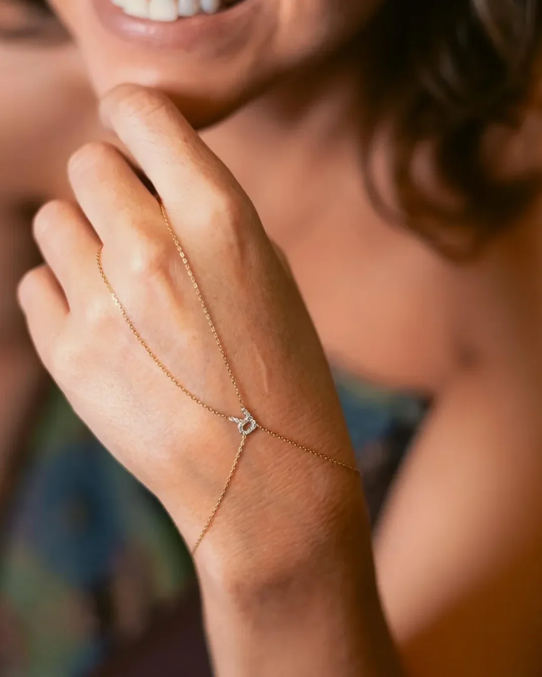 Pulseira de mão Inicial